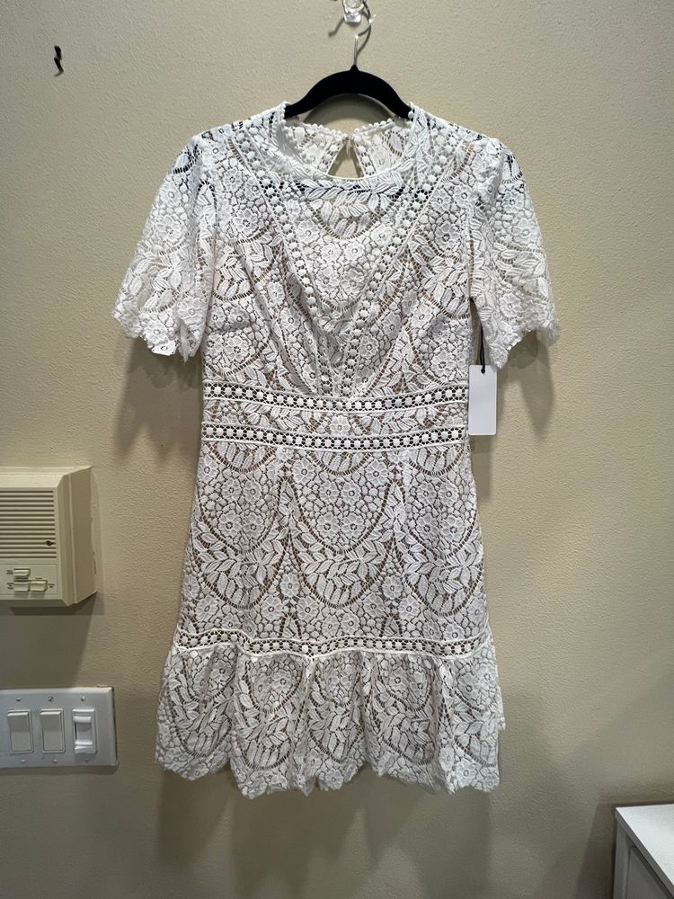 SAYLOR Darian Dress in Star White Size M REVOLVE MSRP $231 - Picture 4 of 9